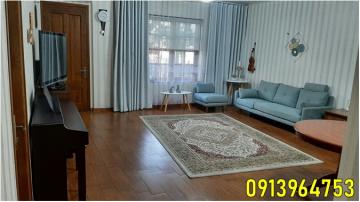 Cần bán gấp căn hộ ngay trung tâm Q.1 View Bitexco - Bến Nhà Rồng; 0913964753