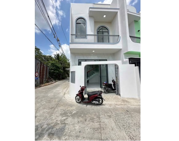 giam gia manh - nha moi dep, 2 mat thoang - chi 1,87 ty tai binh thuy, tp.can tho; 0939781235