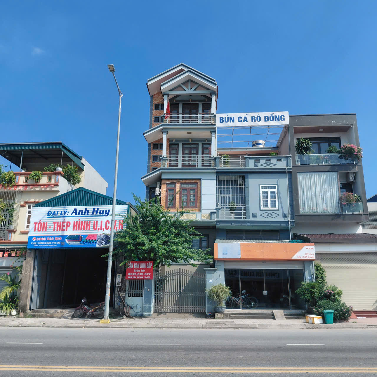 toi can ban gap nha 5 tang mat duong tran phu - ha khanh, ha long, quang ninh. 0919.930.345