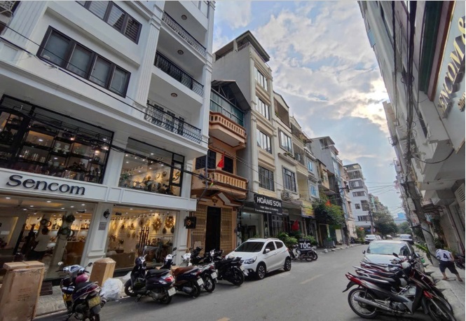 ⭐️chinh chu ban nha mat pho tran dang ninh, vi tri dep, trung tam ha dong, hn; 0915869855