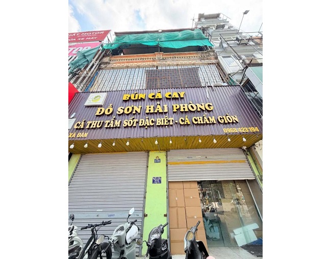 ⭐️chinh chu cho thue ca nha mat pho so 178 xa dan, dong da, hn; 0904993122