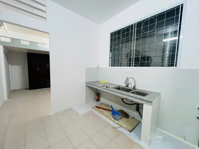 🌻cho thue can ho + noi that cc 1 bau cat 6, duong bau cat 6/dong den (p.14) tan binh, tp.hcm; 0936184813